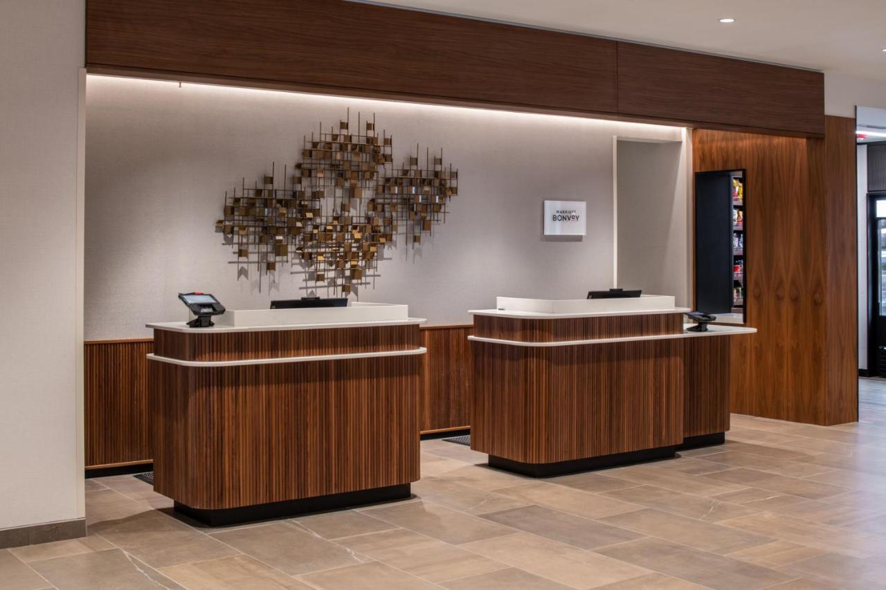 ホテル Courtyard By Marriott オリンピア エクステリア 写真
